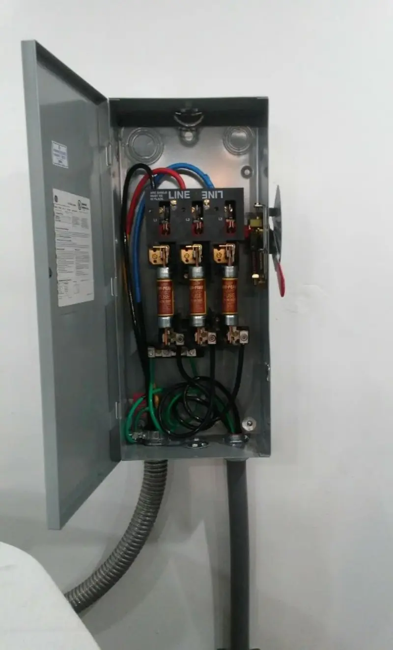 Three-phase disconnect switch installed for Smoke Detector Installation in Mayo